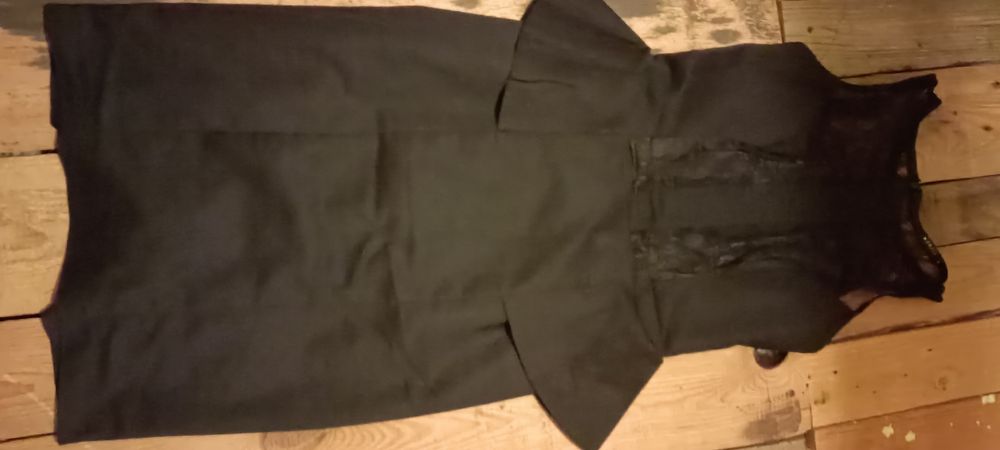 Sukienka czarna Mohito