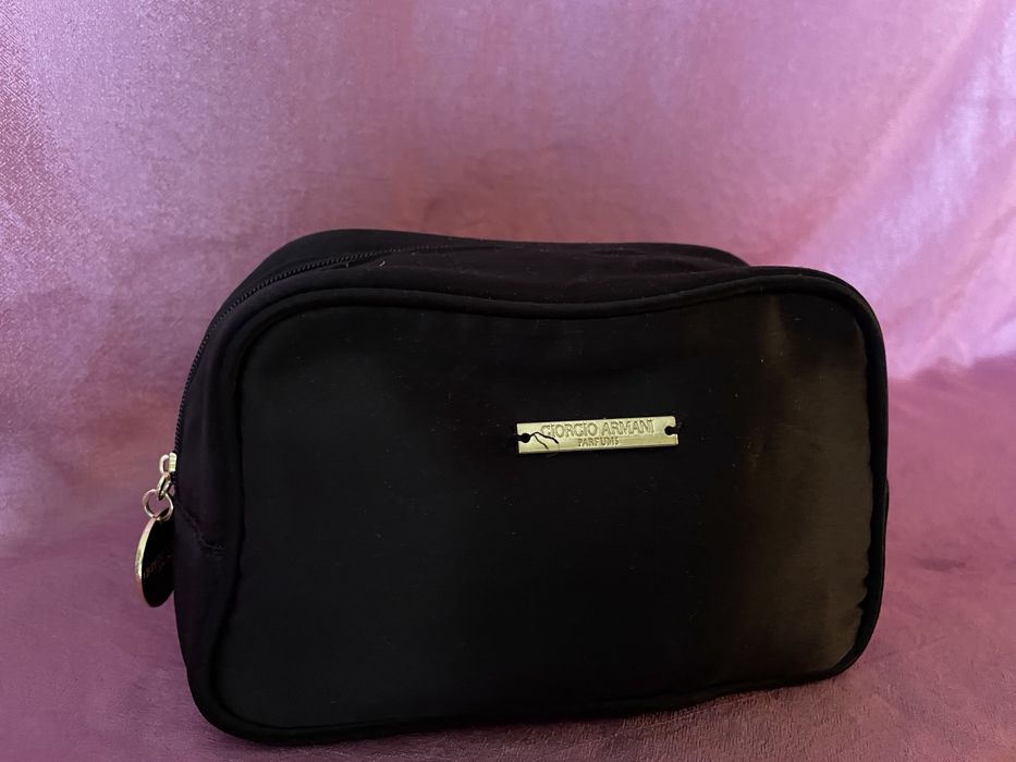 Kosmetyczka Giorgio Armani +gratis niespodzianka