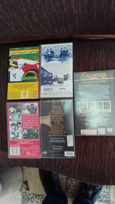 Vários VHS antigos