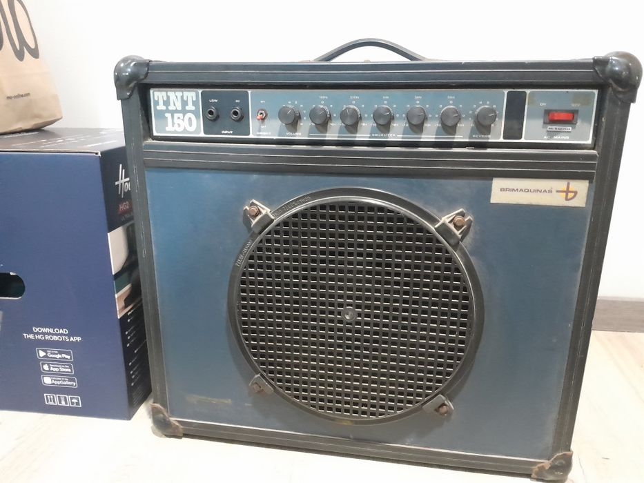 Amplificador  TNT 150 vendo ou troco