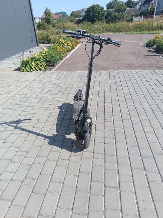 Електросамокат Croser T4