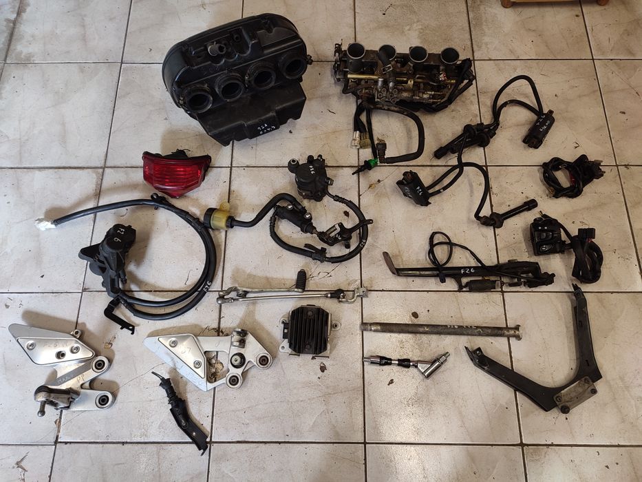 Yamaha FZ6 Fazer części 04-09r. Airbox set stopka cewka wtrysk lampa ...