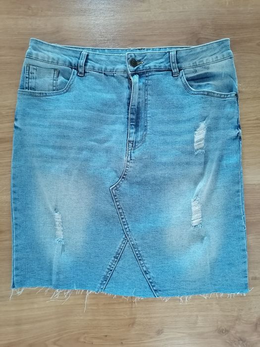 Jeansowa spódnica do kolan L