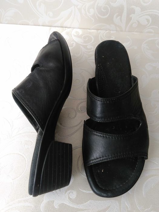 ara bardzo wygodne klapki skóra obcas 5 cm nr 39-szersza stopa
