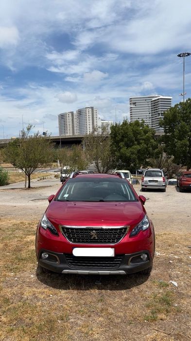 Peugeot 2008 — fotografia 2