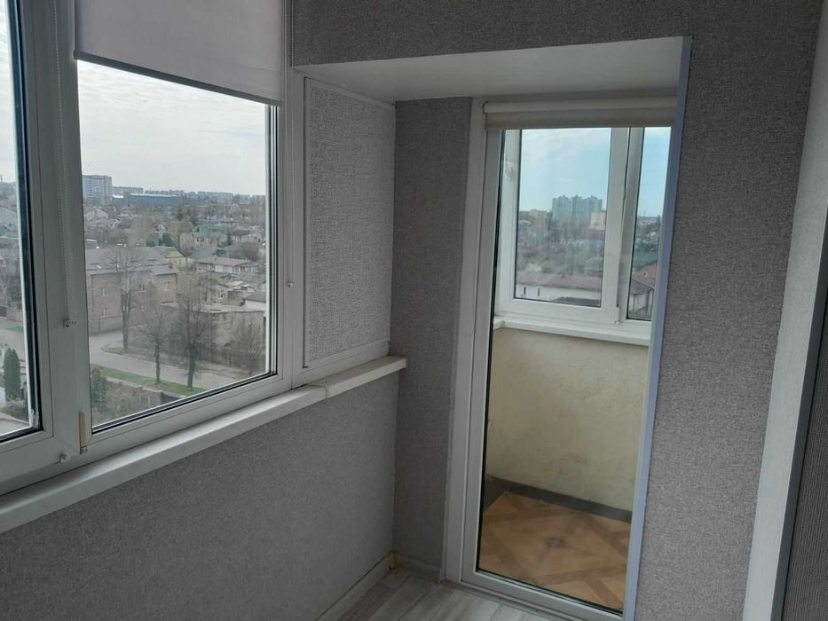 Продам 3-х комнатную квартиру в Соломенском районе