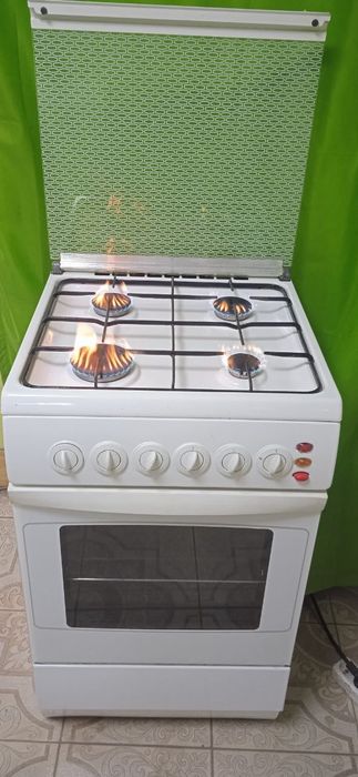 Газова плита б/в Ardo 50/60 поджигом духовка електро грилем подсветкой