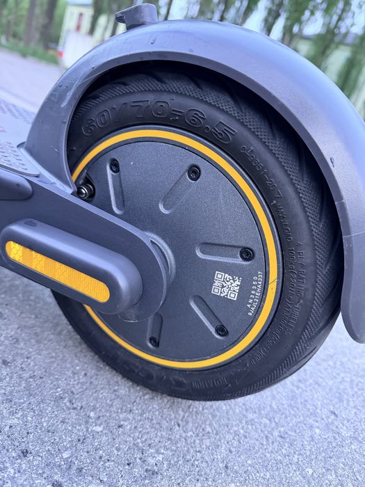 Електросамокат Segway Ninebot KickScooter MAX G30P  30км/год