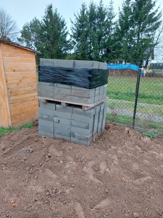 Bloczki betonowe fundamentowe