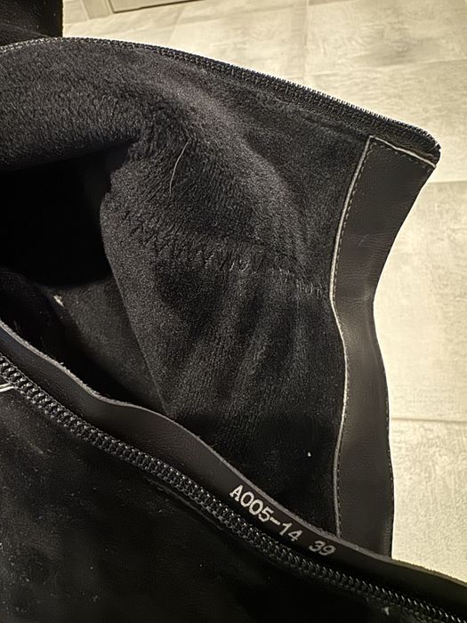 Сапожкі Miraton,39 розмір,взувались пару разів )