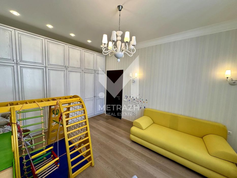 ЦІНУ ЗНИЖЕНО! Продаж 3к квартири у ЖК Воздвиженка 104 м2