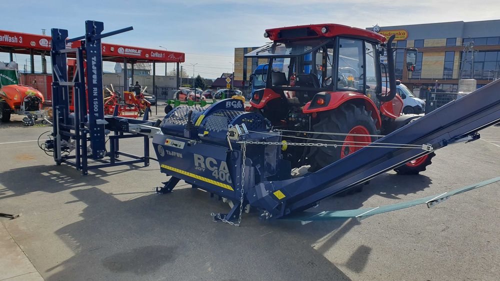 Piło-Łuparka Tajfun RCA 400 - W opcji Stół podawczy, Odciąg trocin