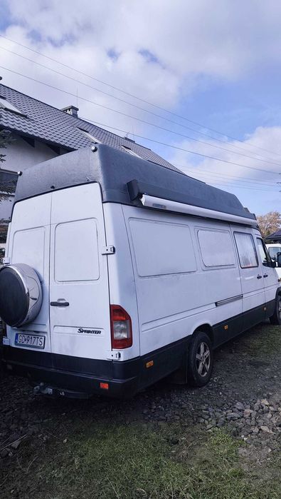 Kamper Van Mercedes Sprinter (blaszak)