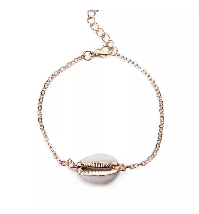 Pulseira Dourada com Concha / Búzio