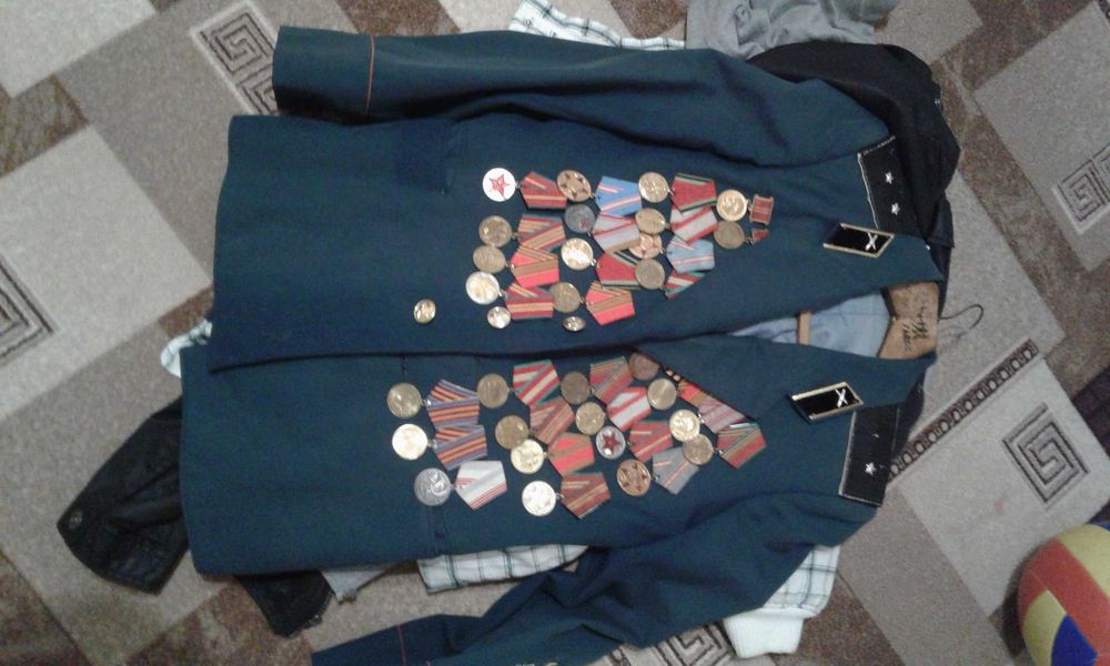 Продам предмети для колекції