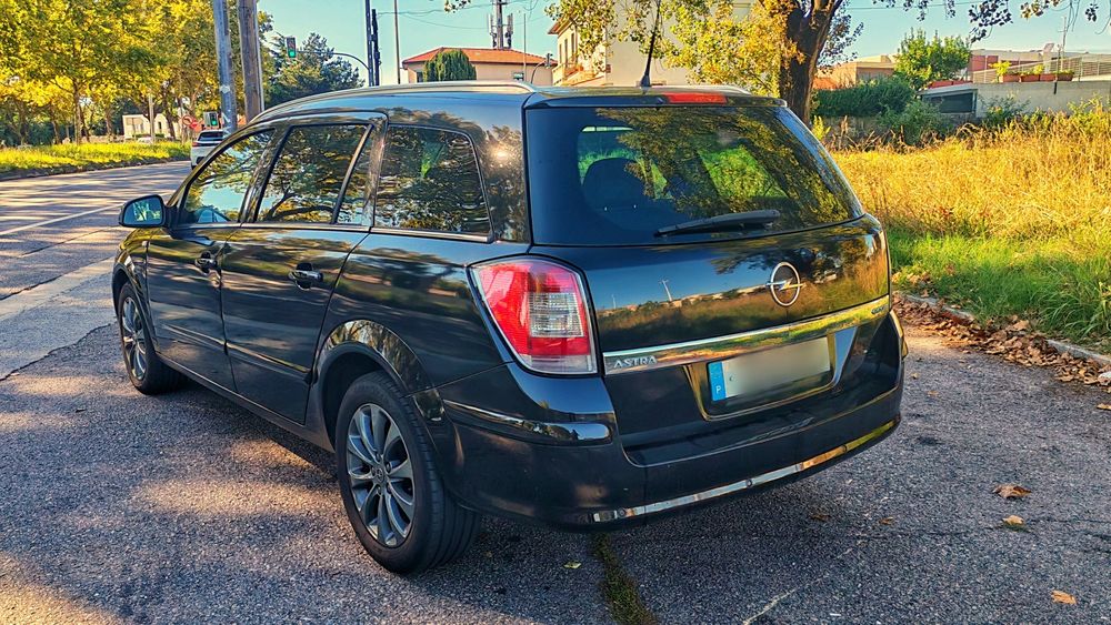 Opel Astra 1.7 CDTi Cosmo Final Edition - Full extras