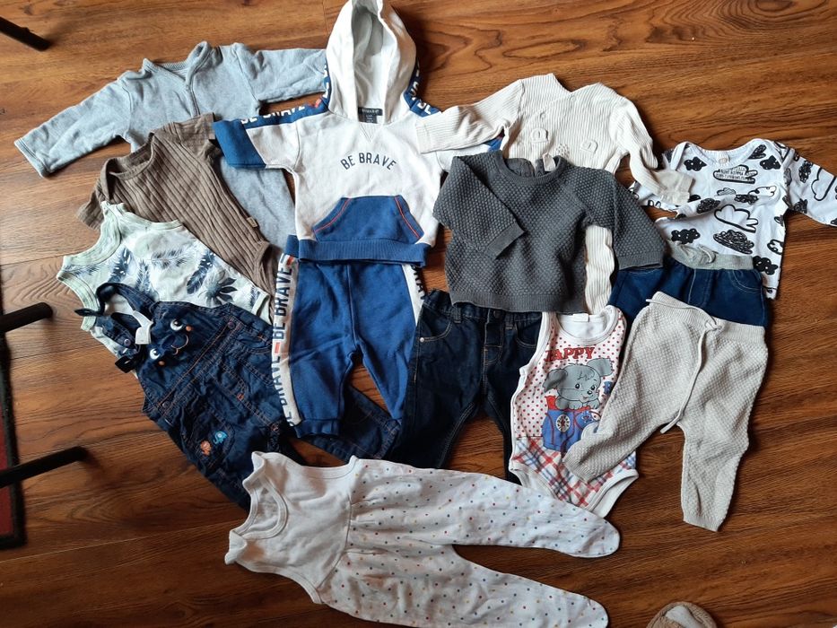 Великий пакет одягу. Одяг для хлопчика чи дівчинки