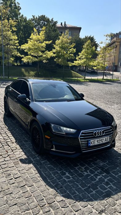 Audi A4 2018 VIN WAUGMAF44KA016876 фото оголошення 4 з 24