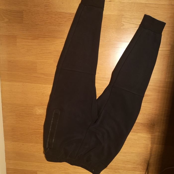 Calças NIKE tech fleece