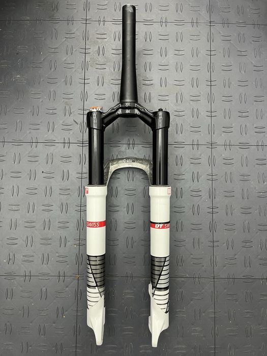 Suspensão dtswiss 26, 27.5
