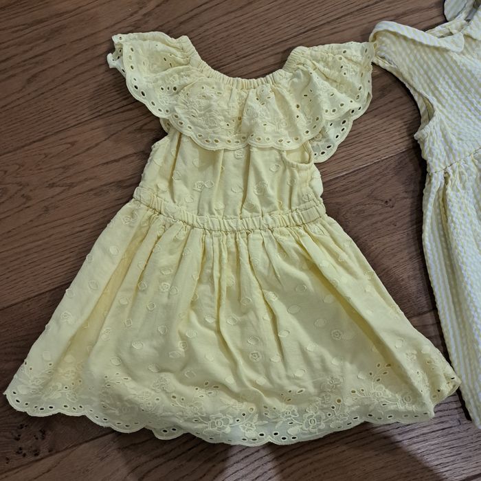 Żółte sukienki dziewczęce r.86-92cm