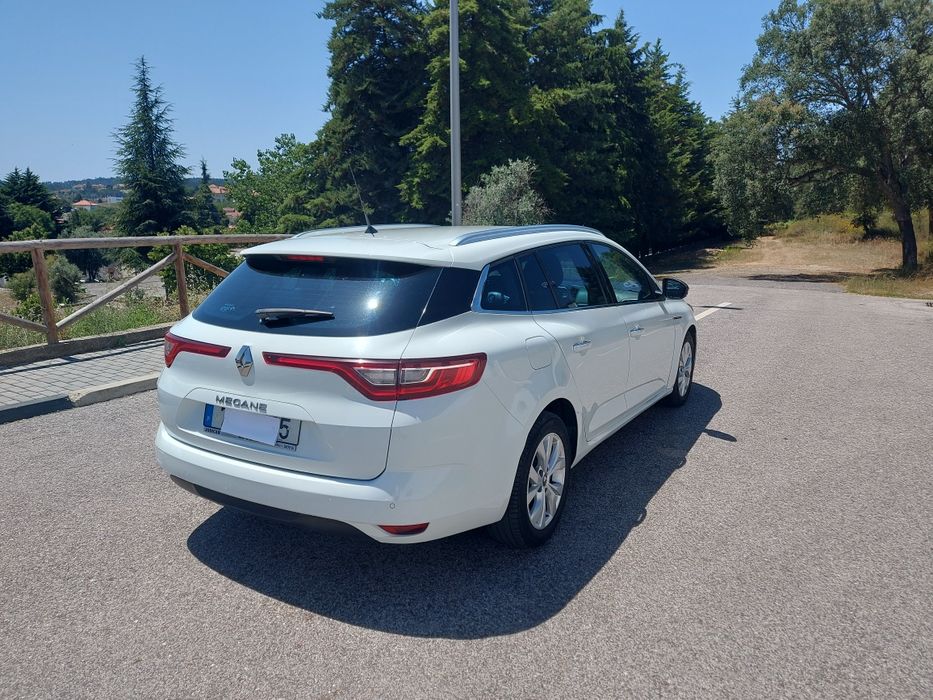 Renault Mégane IV Sporttourer 1.5 DCI 110CV Limited 2018 Nacional