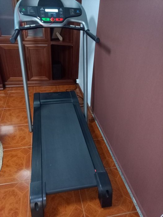 Passadeira para caminhada vários programas de treino.445716074762741761