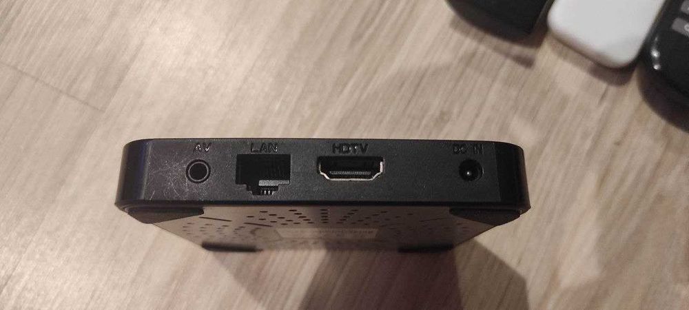TV BOX. Odtwarzacz multimedialny. MECOOL KM3 4K HDR 4/64 | Android TV