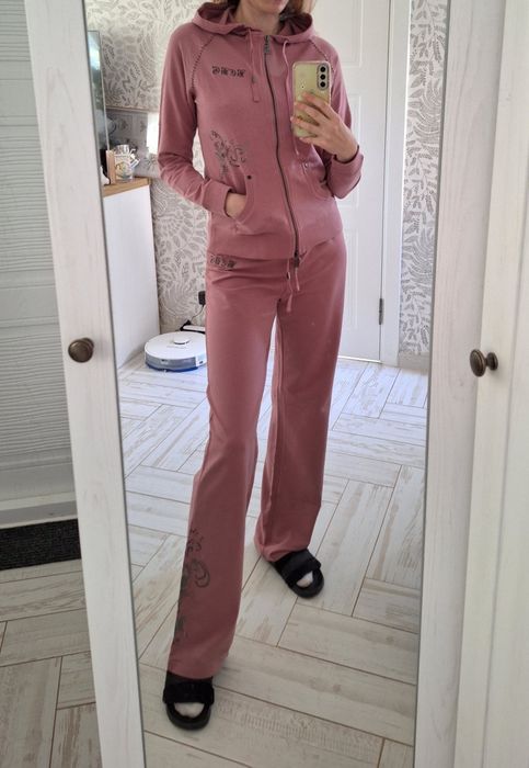 Новий жіночий спортивний костюм BCBGMAXAZRIA