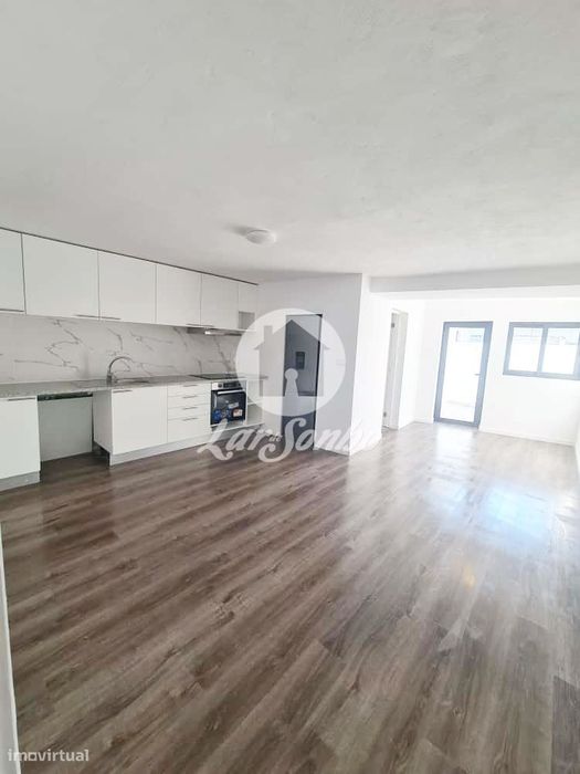 Moradia Bi-Familiar T2+T4 - Azurara, Vila do Conde