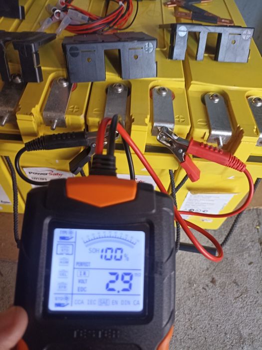 Akumulatory sprzedam