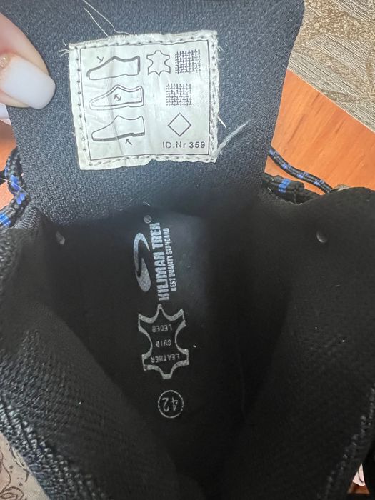 Зимові черевики 40 розмір