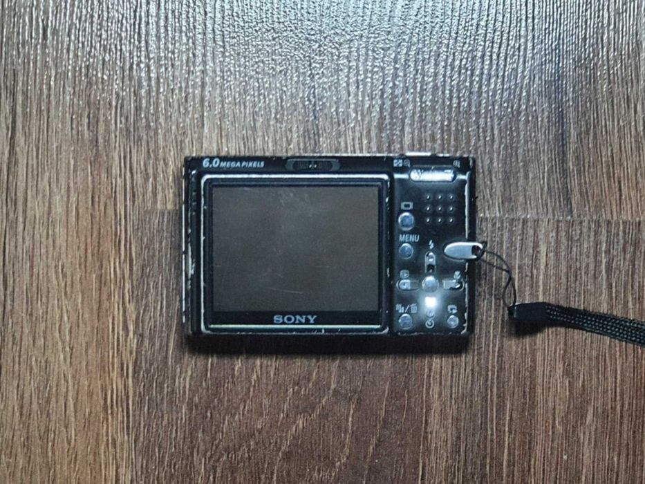 sony dsc t9 - купить фототехнику, видеоаппаратуру - Цена на OLX.ua