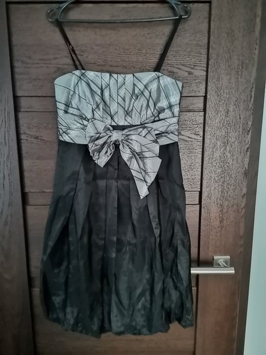 Sukienka imprezowa vintage