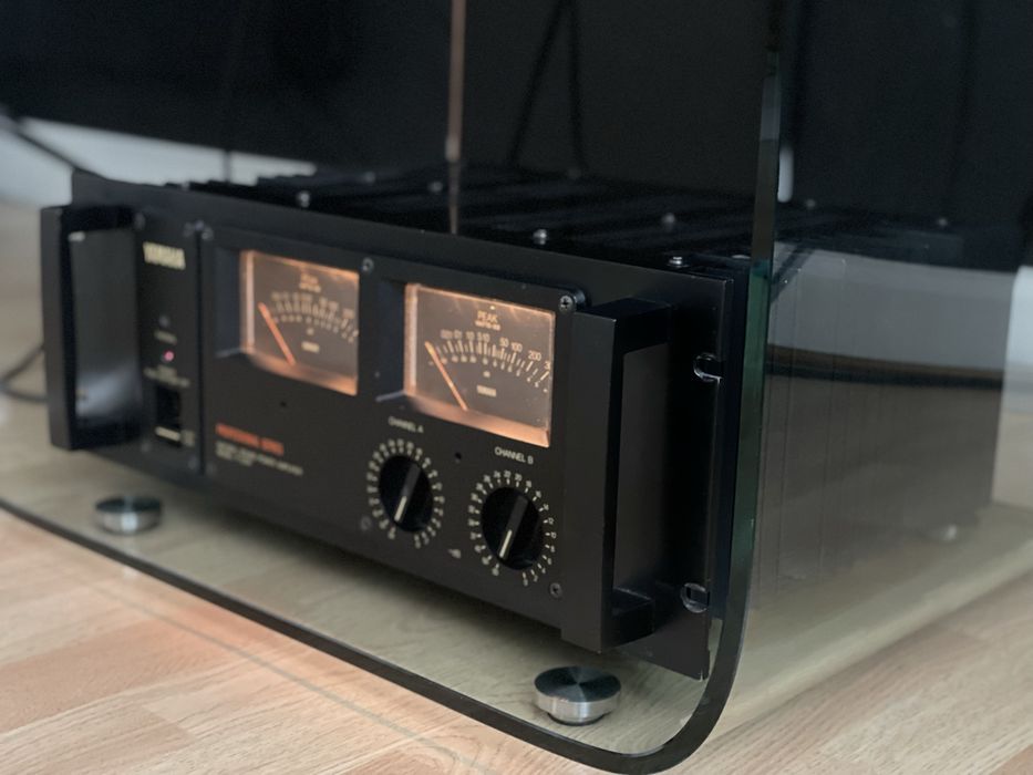 Yamaha P2200 końcówka mocy 2x200W klasyk Vintage