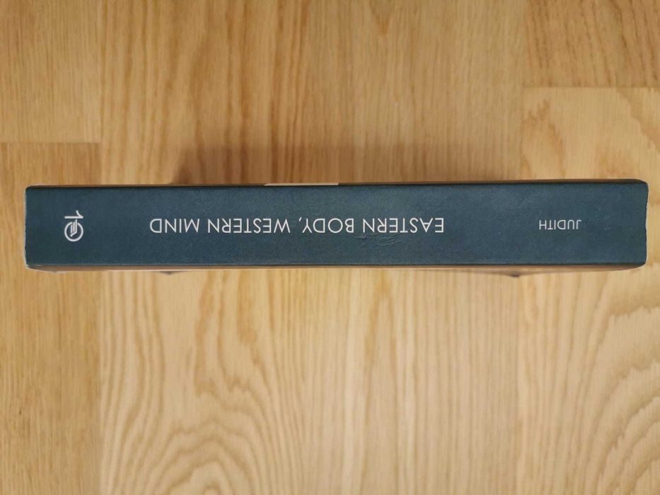 Eastern Body, Western Mind de Anodea, Ph.D. Judith Inglês