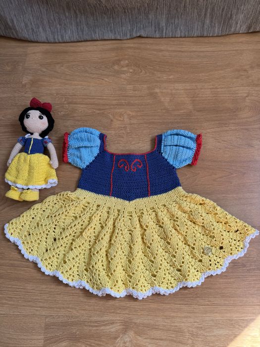 Vestido Branca de Neve em croche
