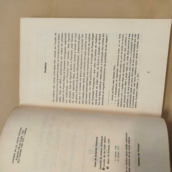 Antologia Temática de Poesia Africana 1 e 2 - Mário de Andrade