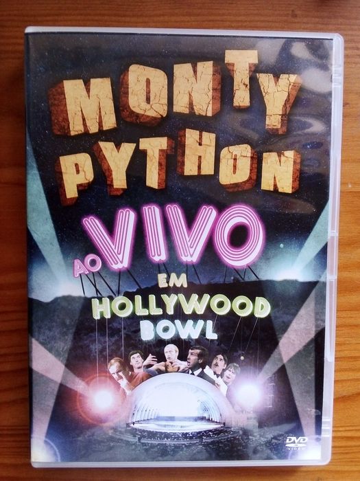 Monty Python Live at the Hollywood Bowl, Graham Chapman, John Cleese