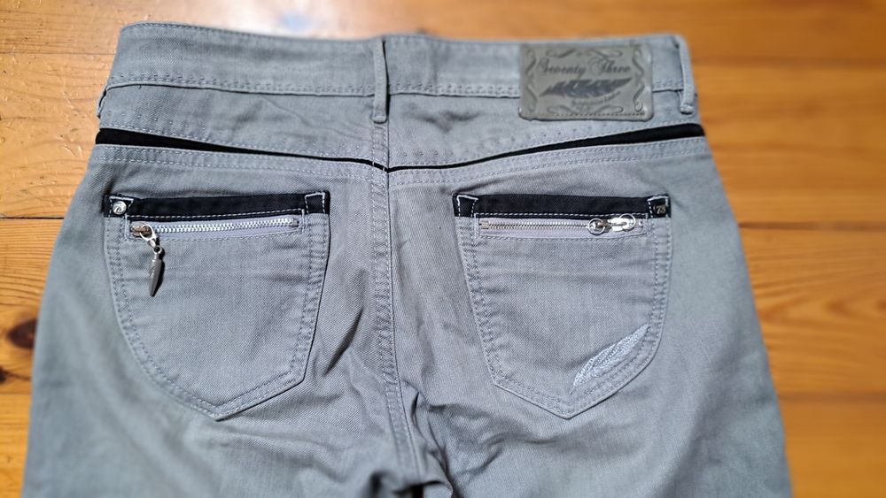 Spodnie Pepe Jeans r.28/32