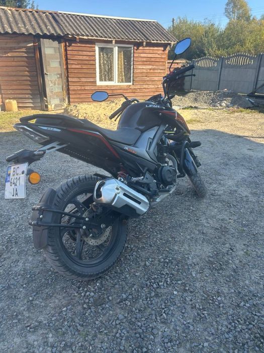 Продам мотоцикл LIFAN JR 200