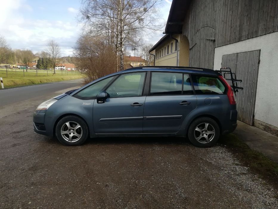 Продам Citroen c4 grand picasso