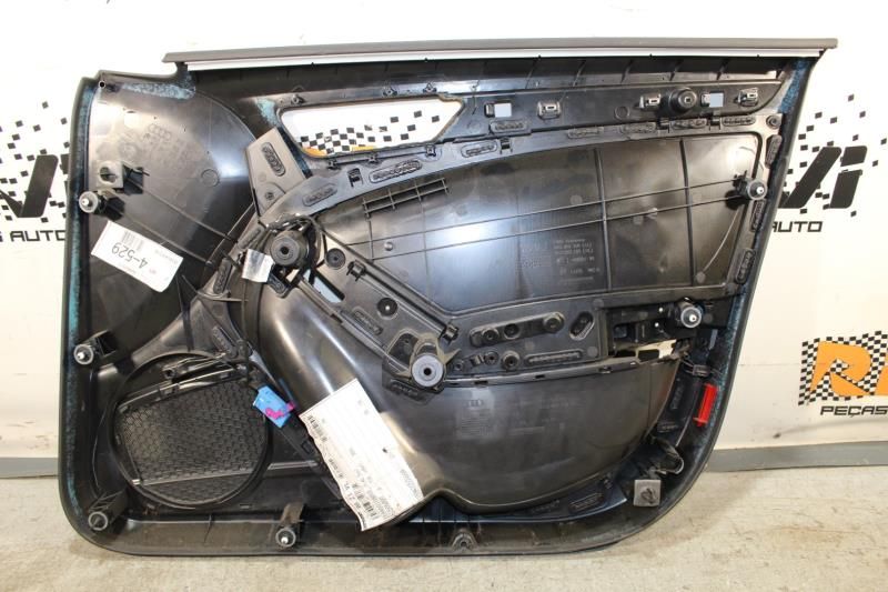 Forra / revestimento genérico AUDI A4 (8K2, B8)