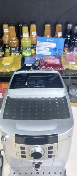 Кавомашина Delonghi Magnifica S Б/В з гарантією / кавоварка