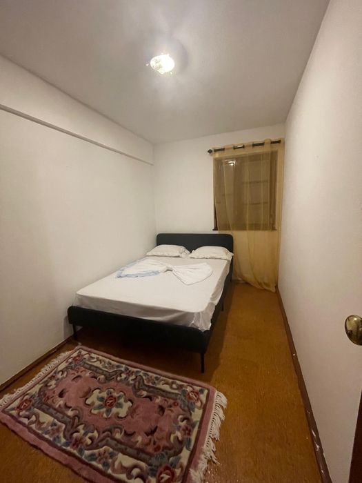 Alugo quarto em parque real