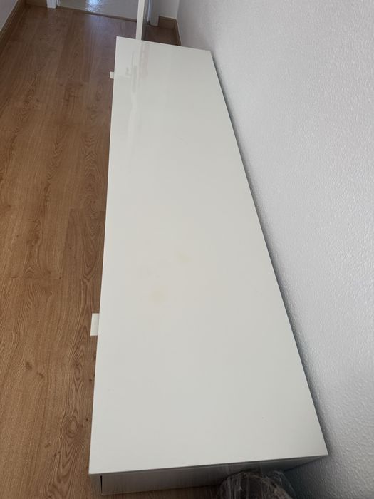 Móvel TV branco Ikea