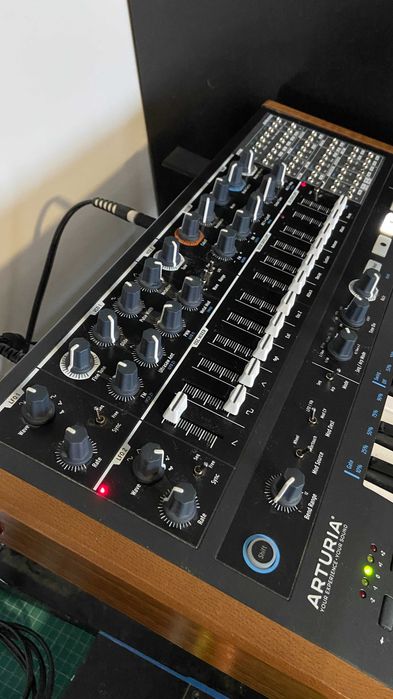 Arturia MiniBrute 2 - Zamiana