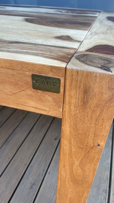 Mesa em madeira maciça Kare Design 160cm