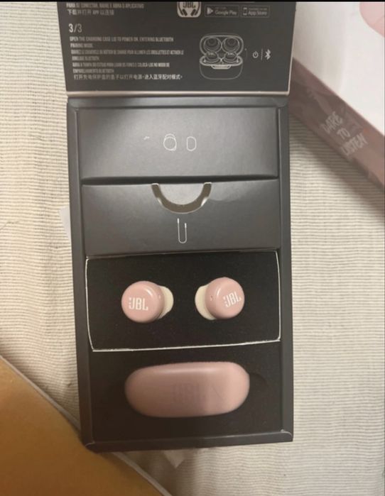 Auriculares JBL livefreeNC+