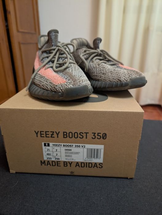 Adidas Yeezy 350